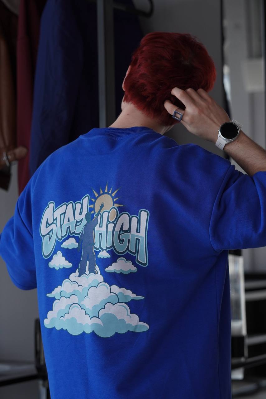 Архивный кадр StayHigh