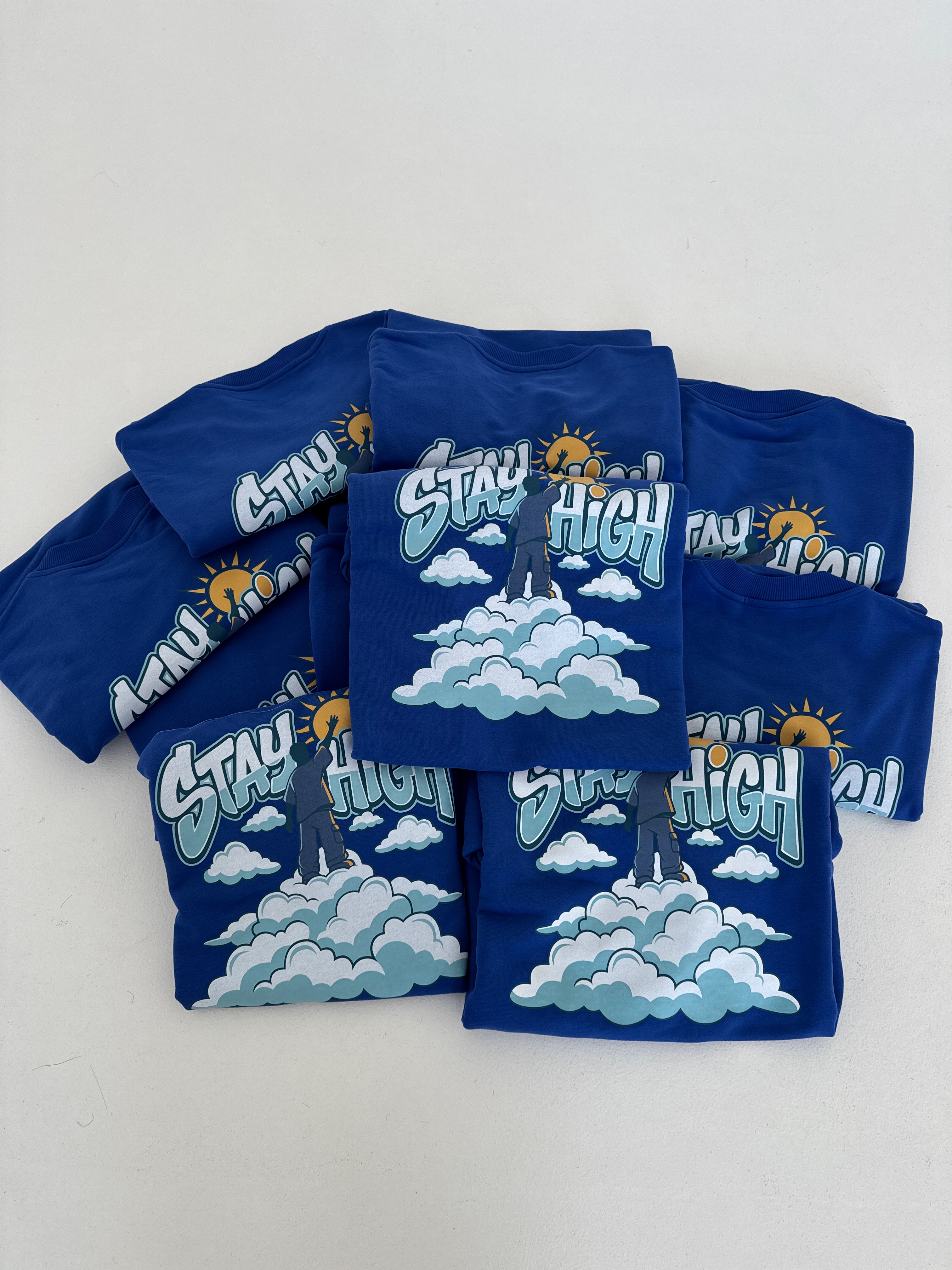 Архивный кадр StayHigh